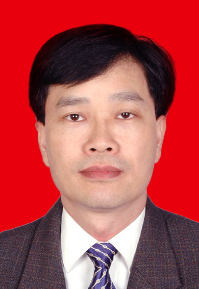 何冰华.jpg