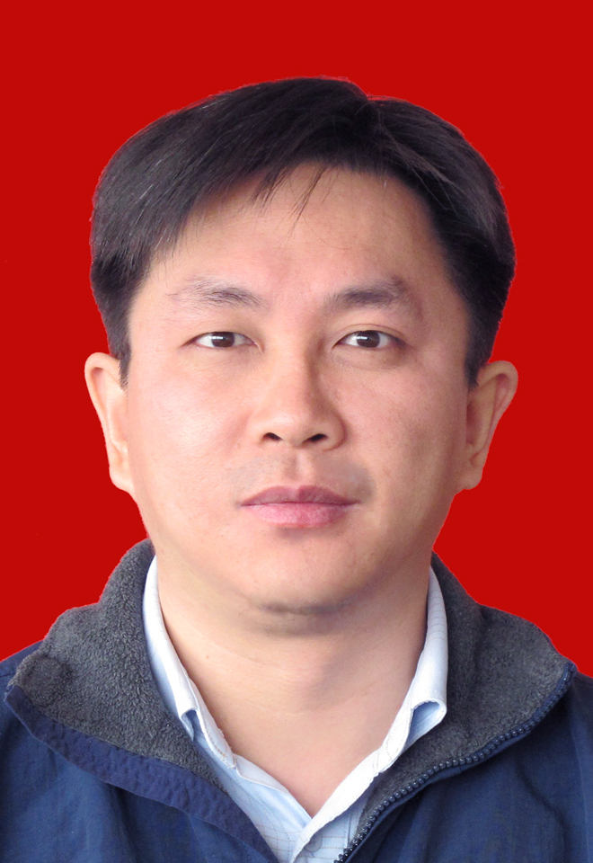 严岩.jpg