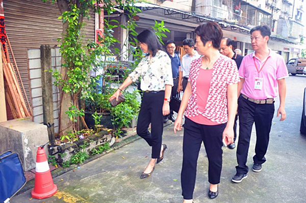 许彩华局长提出登革热防控工作要求图4:新会区政府梁凤琼副区长参加